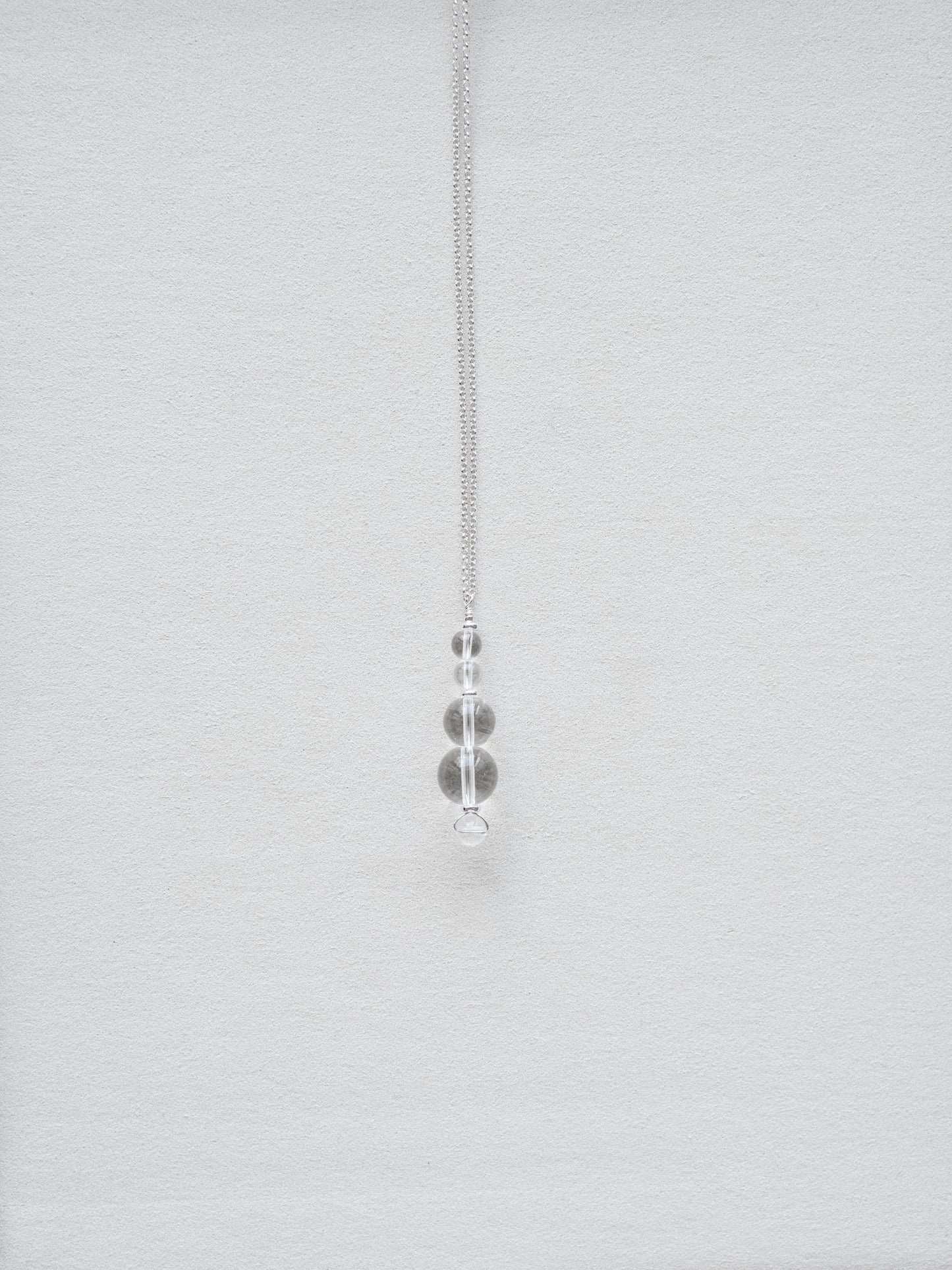 C005 Aire Pendant on chain